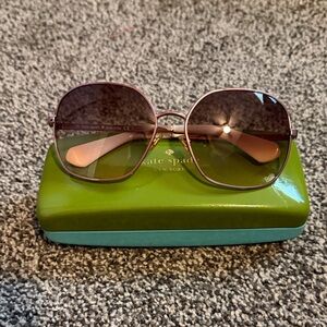 Kate Spade Rose-Tinted Round Glasses